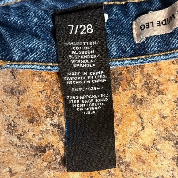 BCBGeneration Blue Flare Wide Leg Jeans Size 7/28 High Rise - Picture 6 of 14